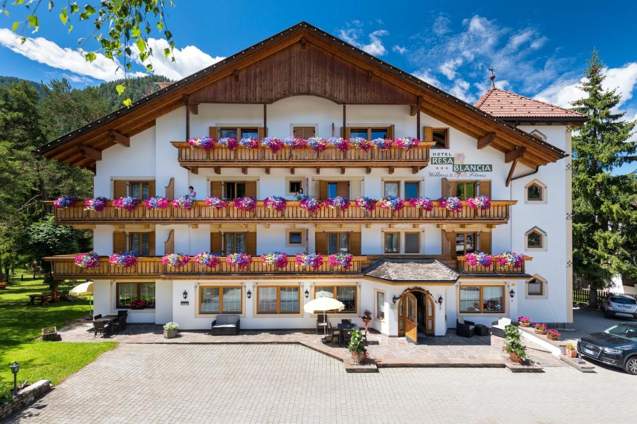 Hotel Resa Blancia San Vigilio Di Marebbe Exterior foto